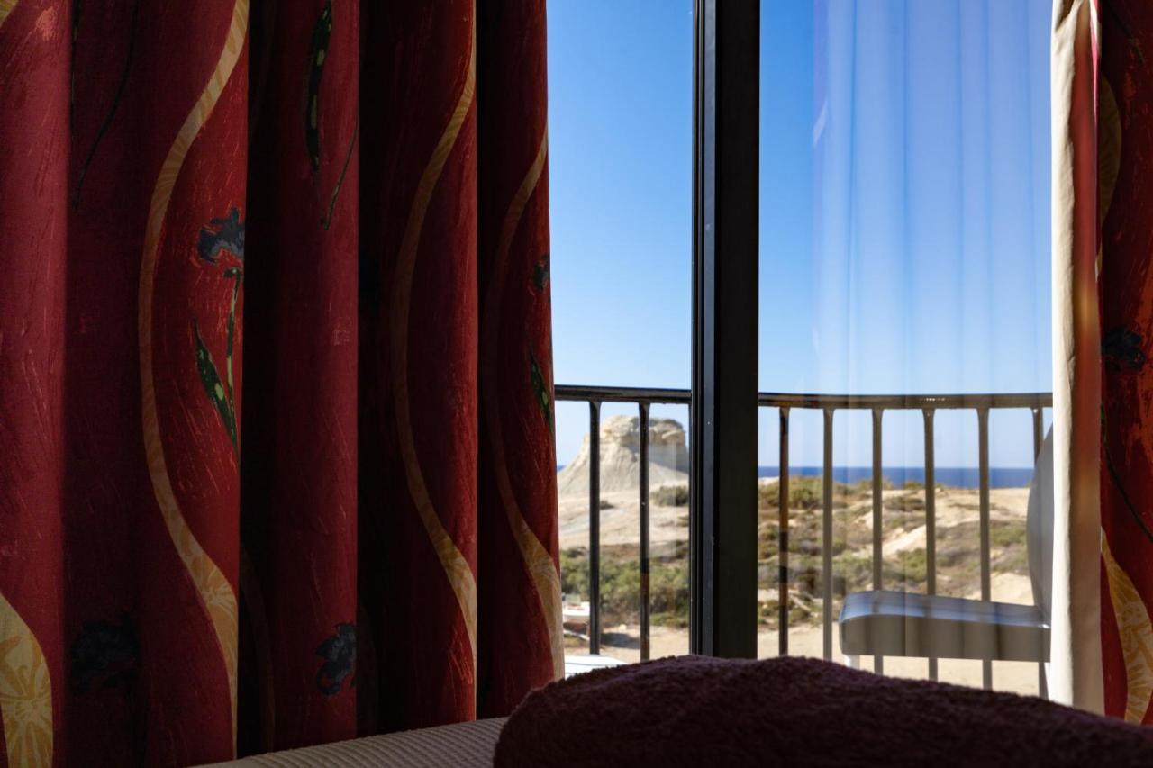 Sunset Seaview Accommodation Marsalforn Bagian luar foto