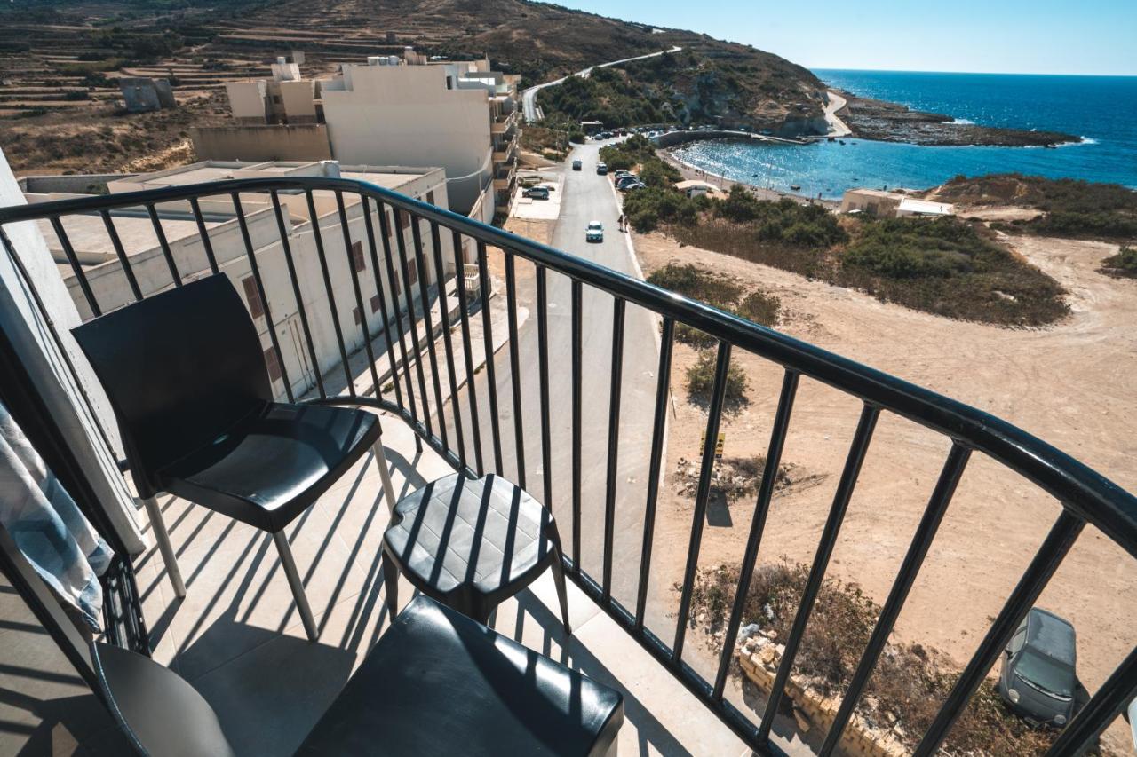 Sunset Seaview Accommodation Marsalforn Bagian luar foto